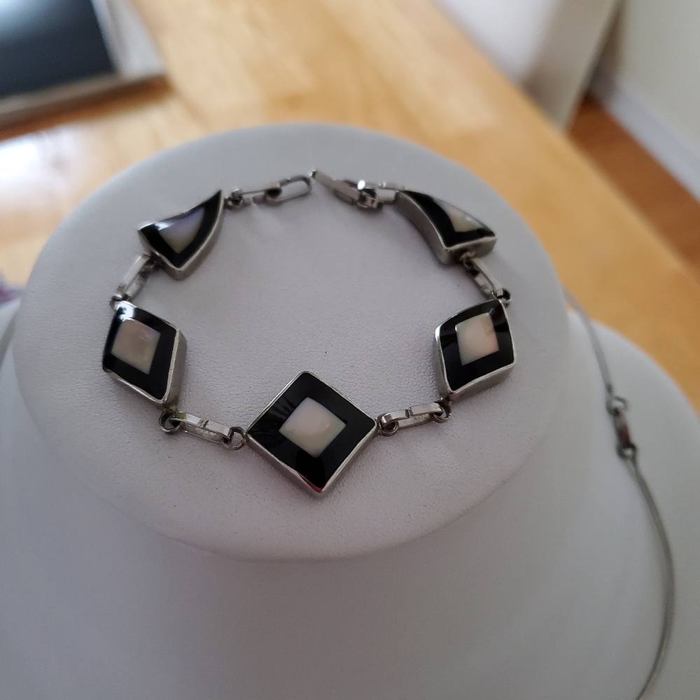 Jewelry set - Picture 2 of 3